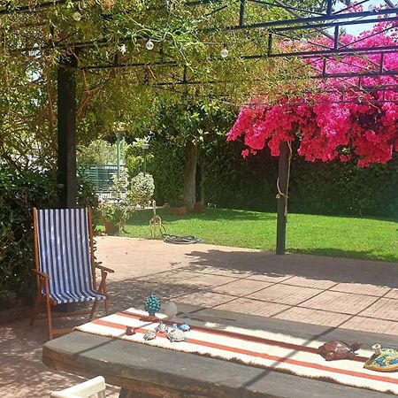 La Depandance Di Villa Rosa Locazioni Brevi Mondello Exterior foto